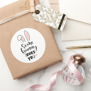 Sticker Rond Lapin rose Oreilles Un Lapin Vous Aime Pâques
