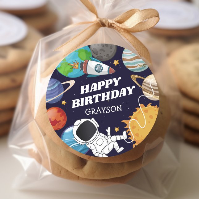 Sticker Rond L'astronaute spatial Joyeux anniversaire (Créateur téléchargé)