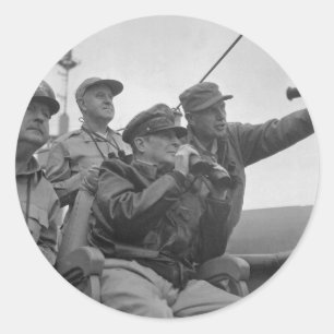 Sticker Rond Le général Douglas MacArthur bombardement d'Inchon