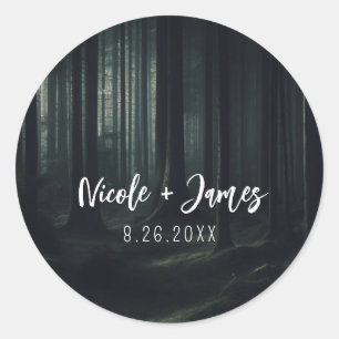 Sticker Rond Les arbres de la forêt sombre Moody à Twilight Mar