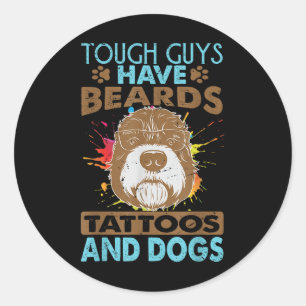 Sticker Rond Les Gars Durs Ont Des Oreilles Tatouages Et Chiens