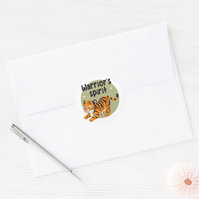 Sticker Rond L'esprit du guerrier Kawaii mignon bébé tigre oran (Enveloppe)