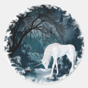 Sticker Rond Licorne blanche d'imaginaire dans l'art de