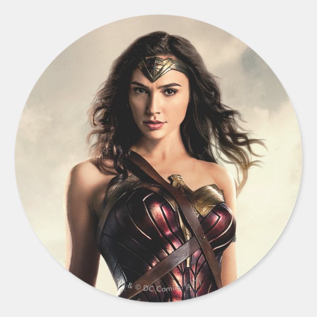 Sticker Rond Ligue de Justice | Wonder Woman Sur Le Champ De Ba (Devant)