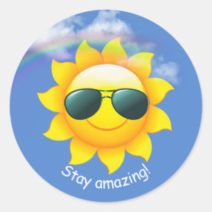 Sticker Rond Lunettes de soleil sur le soleil jaune dans le cie