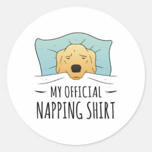 Sticker Rond Ma chemise de sieste officielle avec chien couchan