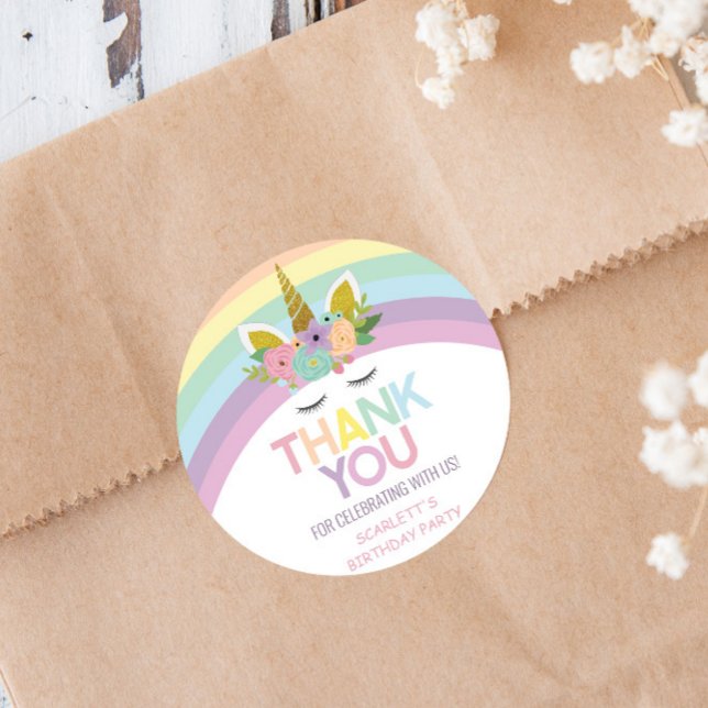 Sticker Rond Magical Day Unicorn Rainbows Anniversaire Fête Fav (Créateur téléchargé)