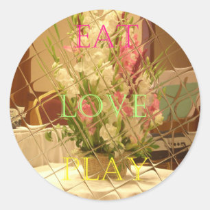 Sticker Rond Mangez Love Play Flowers pour toute belle saison o
