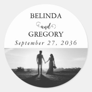 Sticker Rond Mariage photo moderne en noir et blanc