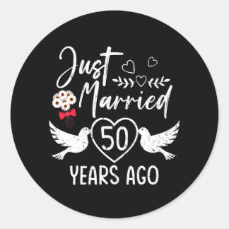 Sticker Rond Mariée Il Y A 50 Ans, La 50E Femme De Mari Annive