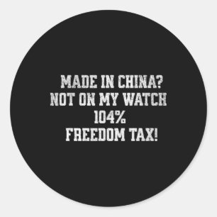 Sticker Rond Mème amusant Trump taxe Chine Tee - politique hila