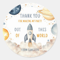 Merci d'anniversaire du garçon spatial