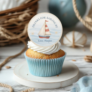 Sticker Rond Merci de Sailing By   Voilier bleu marine