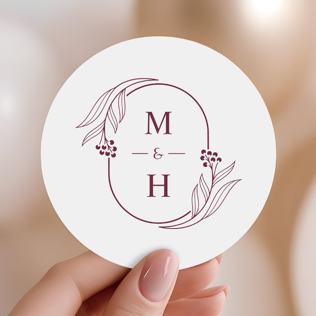 Sticker Rond Minimalist Monogram Elegant Burgundy Wedding Favor (Créateur téléchargé)