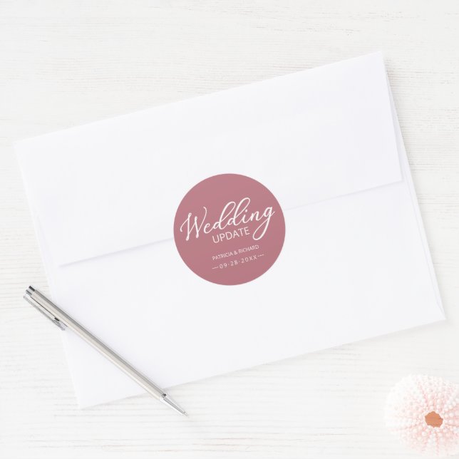 Sticker Rond Mise à jour du Mariage de calligraphie simple et é (Enveloppe)