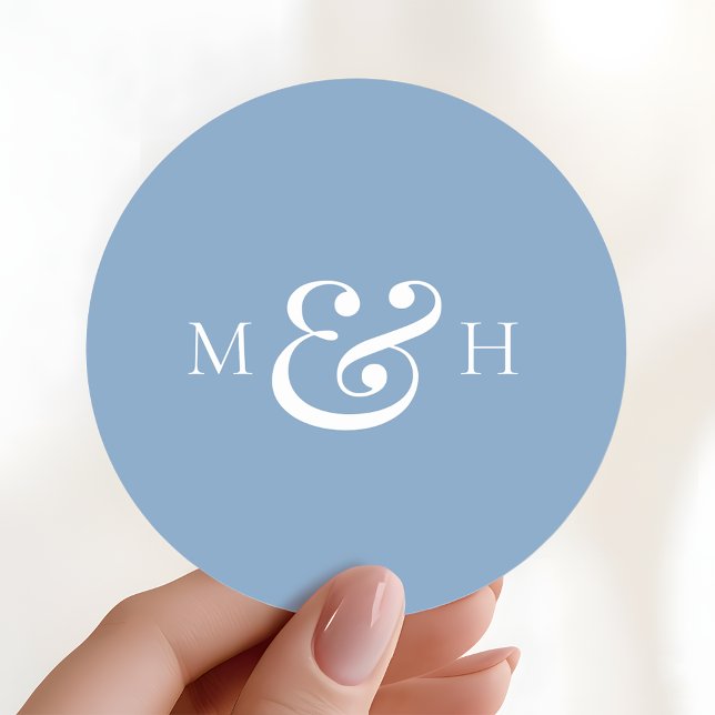 Sticker Rond Modern Monogram Dusty Blue Wedding Favor (Créateur téléchargé)