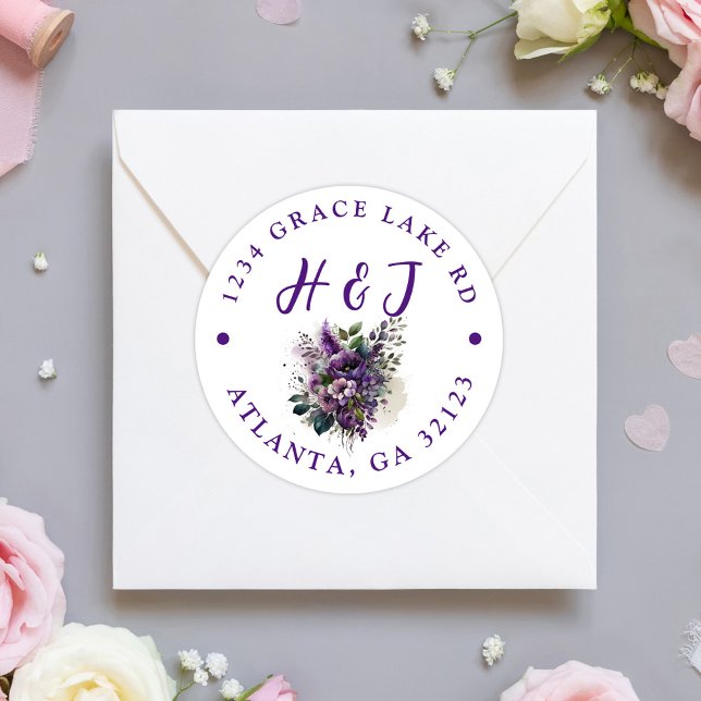 Sticker Rond Moderne violet Floral Boho Mariage Adresse de reto (Modern Purple Floral Boho Wedding Return Address Classic Round Sticker)