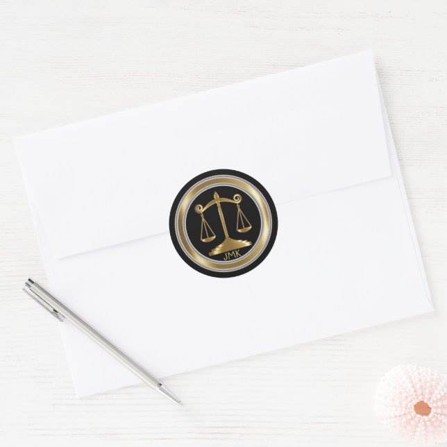 Sticker Rond Monogramme Échelles de justice - Or - Avocat (Enveloppe)