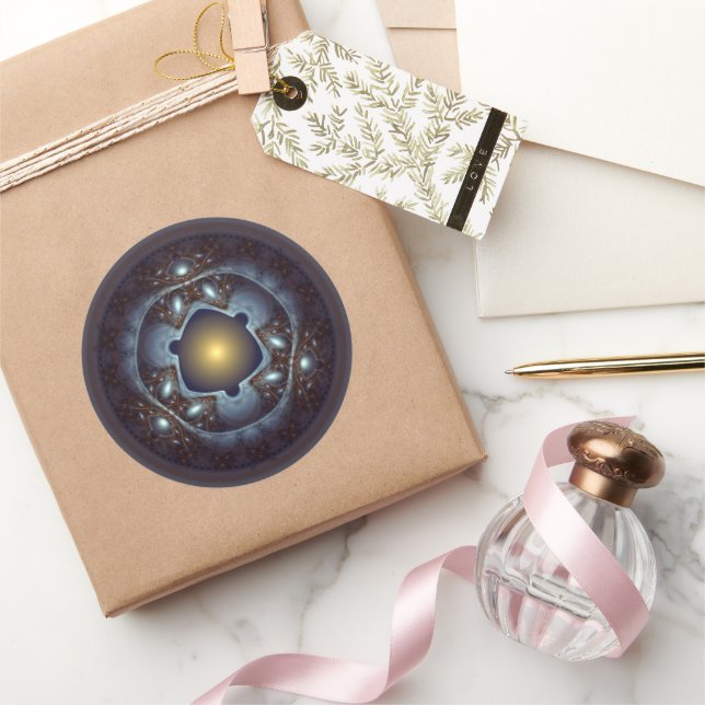 Sticker Rond Motif féroce mystique (Cadeaux)