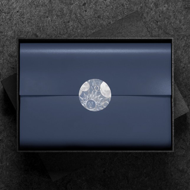 Sticker Rond Mystique solaire | Dusty Blue Silver Moon Stars So (Créateur téléchargé)