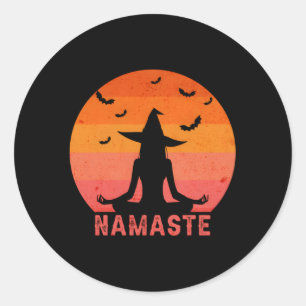 Sticker Rond Namaste Witches Halloween Yoga Witch