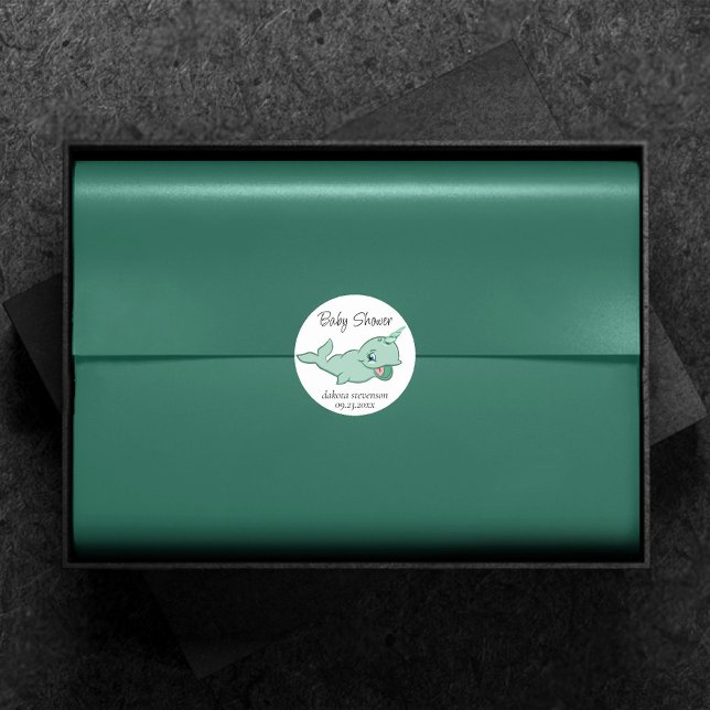 Sticker Rond Narwhal Green | Cute Mint Chibi Douche Cartoon (Créateur téléchargé)