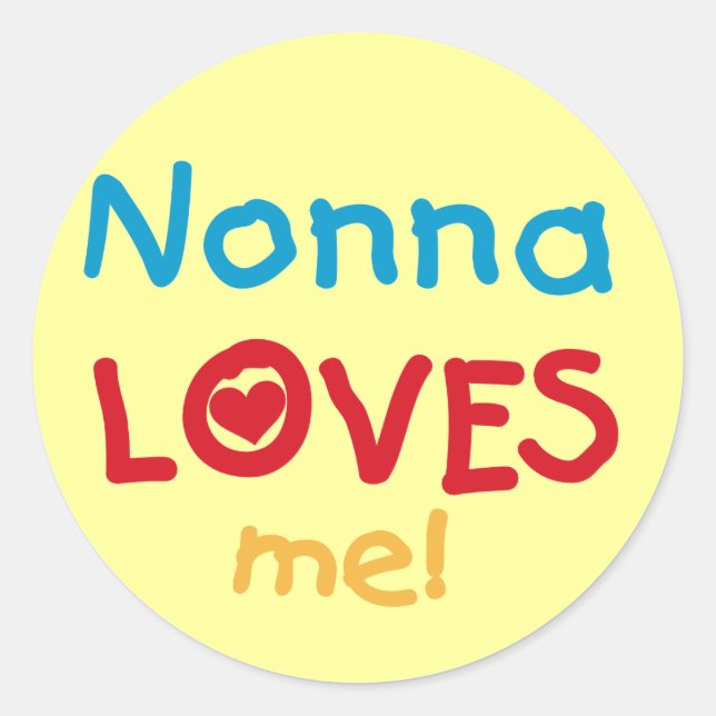 Sticker Rond Nonna aime mes t-shirts et cadeaux (Devant)