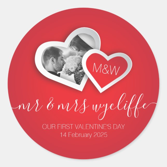 Sticker Rond Notre premier jour de la Saint-Valentin en tant qu (Devant)