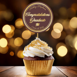 Sticker Rond Or élégant   Maroon Grad Casquette Classe de 2023