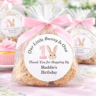 Sticker Rond Our Little Bunny Is One 1st Birthday Thank You 