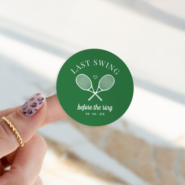Sticker Rond Parfait Match Dernier Swing Tennis Bachelorette (Créateur téléchargé)