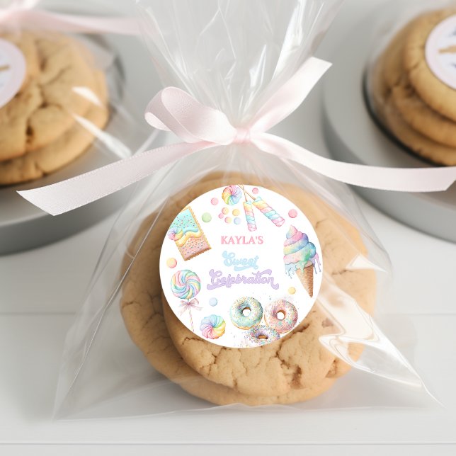 Sticker Rond Pastel Candyland Sweet Celebration Anniversaire (Créateur téléchargé)