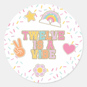 Sticker Rond Patch Preppy Twelve est un Vibe 12e anniversaire