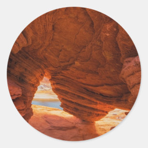 Sticker Rond Paysage d'une grotte de grès érodé
