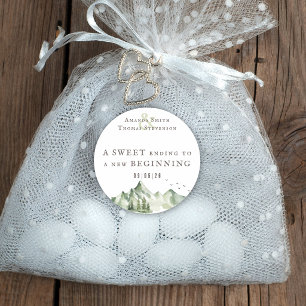 Sticker Rond Paysage vert Une fin DOUCE à un nouveau début