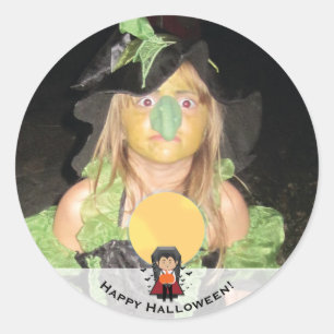 Sticker Rond Petit Dracula Vampire Joyeux Halloween Photo