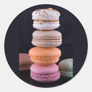 Sticker Rond Pile coloré de Macarons français