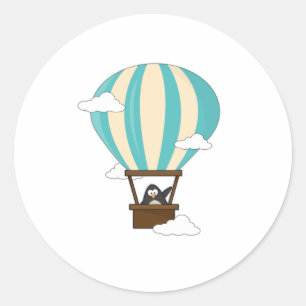 Sticker Rond Pingouin en montgolfière & nuages