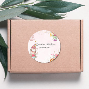 Sticker Rond Pink Floral tea party Baby is Brewing baby shower