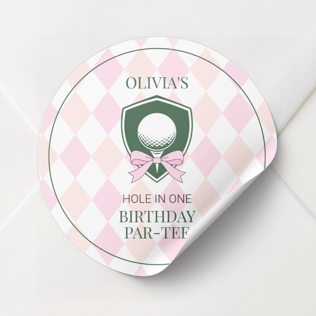 Sticker Rond Pink Golf Girls Personnalisé 1er anniversaire (Pink Golf Girls Personalized 1st Birthday Party Classic Round Sticker)