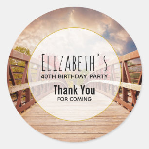 Sticker Rond Pont rustique en bois dans le pays Anniversaire