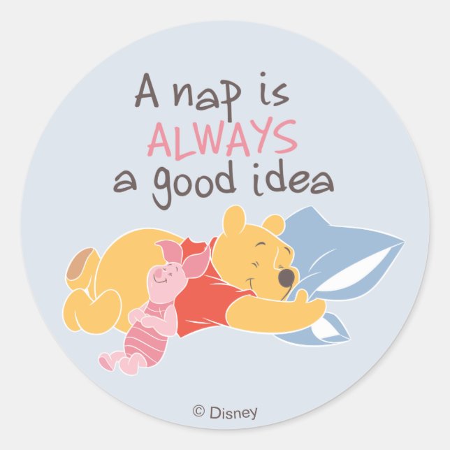 Sticker Rond Pooh & Piglet | Une sieste est toujours une bonne  (Devant)