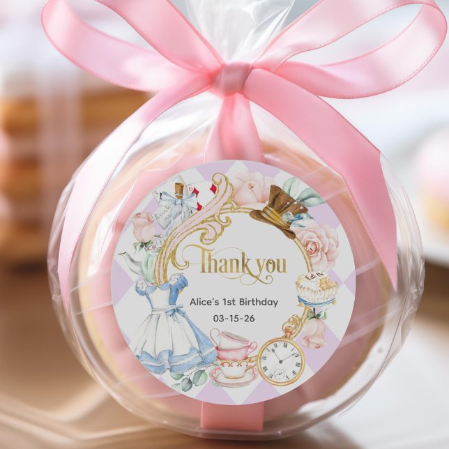 Sticker Rond Purple, Alice Onderland, 1er anniversaire merci (Purple alice onederland, thank you favor sticker.)