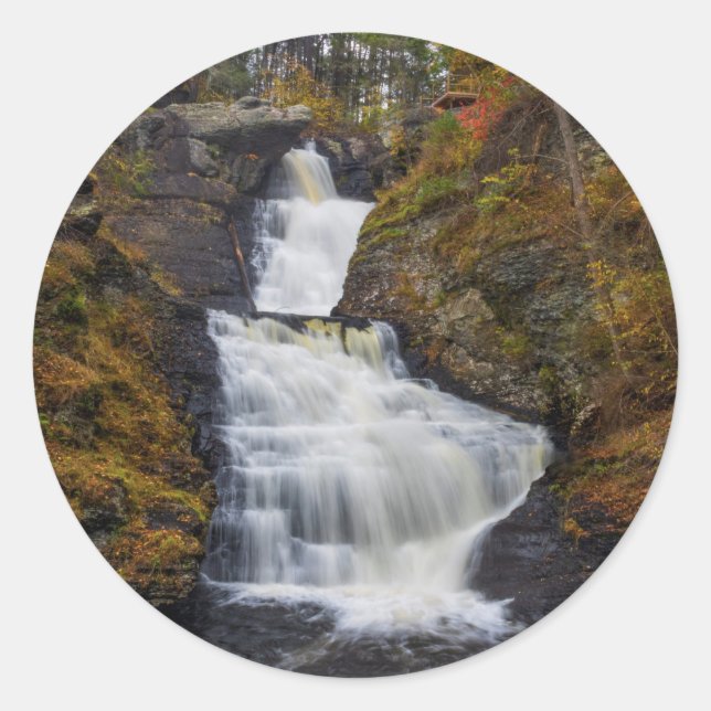 Sticker Rond Raymondskill Falls à l'automne 2018 (Devant)