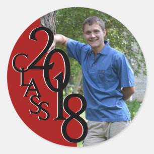 Sticker Rond Red Varsity 2018 Graduation Class avec photo