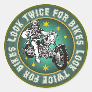Sticker Rond Regardez Deux fois pour les vélos