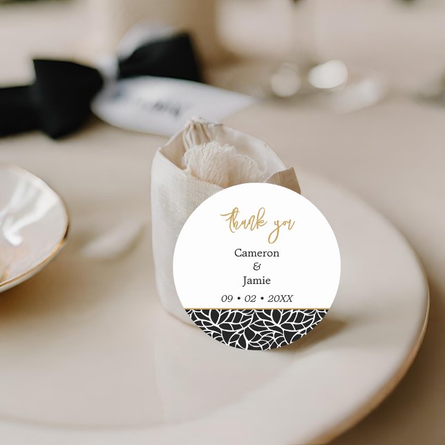 Sticker Rond Remerciements élégants avec feuillage noir et blan (Stylish Black and White Foliage Thank You Classic Round Sticker)