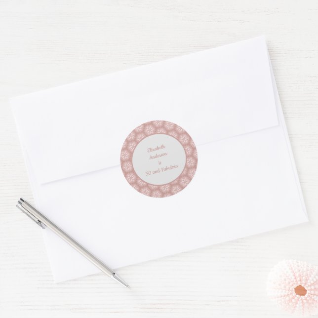Sticker Rond Rose Gold Grey & Rose 50 et Fabuleux anniversaire (Enveloppe)