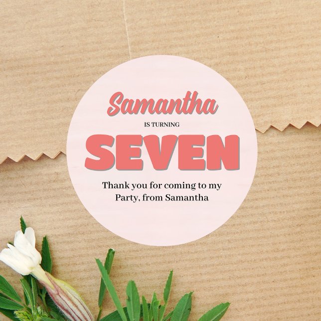 Sticker Rond Rose Septième anniversaire Fille fête florale (Pink girl birthday party favor sticker. )