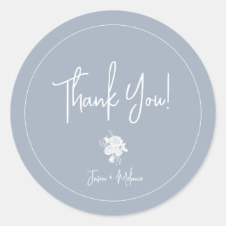 Sticker Rond Roses blanches sur Dusty Blue Mariage Merci Sticke